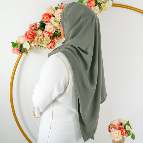 KAFTANI by Inisa Hijab Altweiß online kaufen Medina Seide Hijab