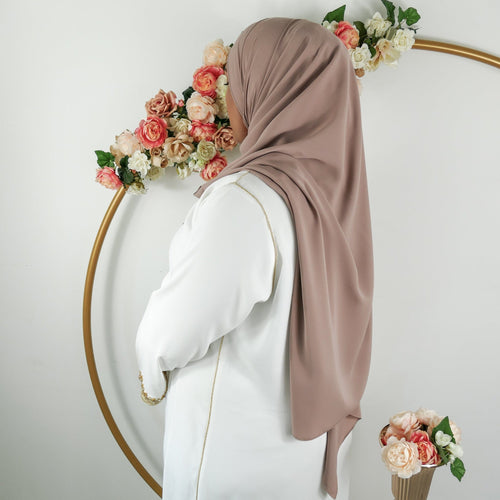 KAFTANI by Inisa Hijab Altweiß online kaufen Medina Seide Hijab