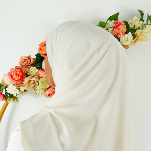 Inisa Kaftan Collection Hijab Altweiß online kaufen Hijab Altweißes Hijab