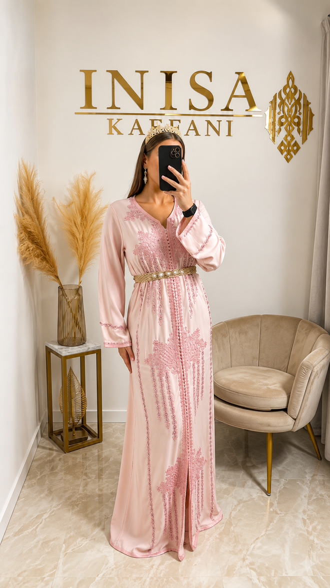 Kaftan Rosé Ton-in-Ton Stickerei – Vorderansicht