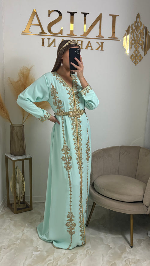 Mintgrüner Kaftan